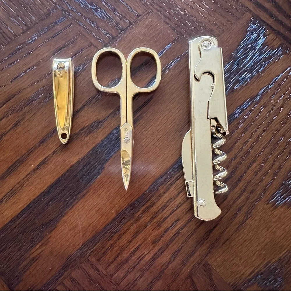 Vintage 1970s Royce Leather Men’s Grooming Kit - Made in Austria Gold Tone Tools - Picture 6 of 17